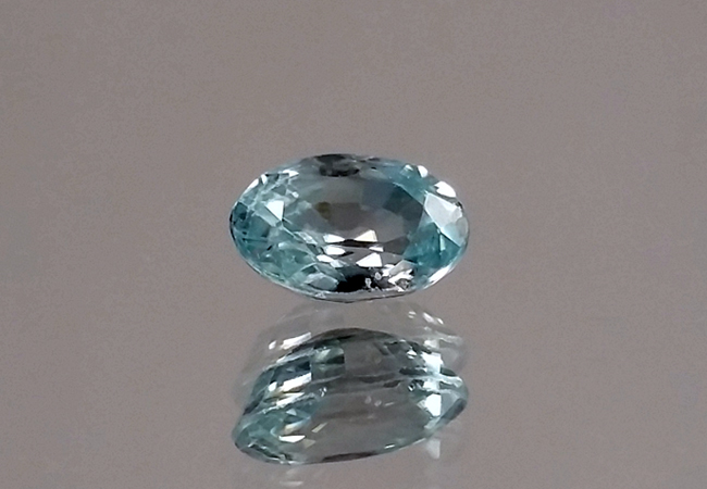 Edelstein Gem Gemstone Zirkon